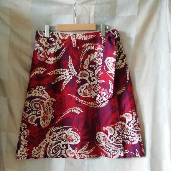 Talbots silk wrap skirt size 10